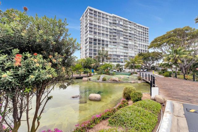 1760 Avenida del mundo 406, Coronado, CA 92118