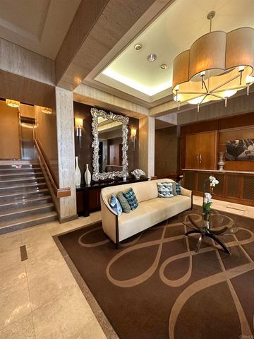 1760 Avenida del mundo 406, Coronado, CA 92118