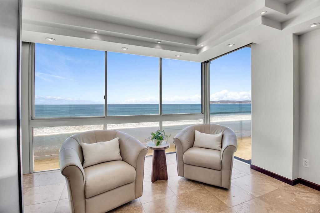 1760 Avenida del mundo 406, Coronado, CA 92118