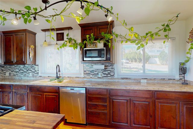 2108 35th Street, Los Alamos, NM 87544