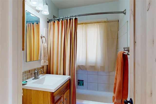 2108 35th Street, Los Alamos, NM 87544