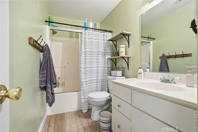 904 S Cornwall, Anaheim, CA 92804