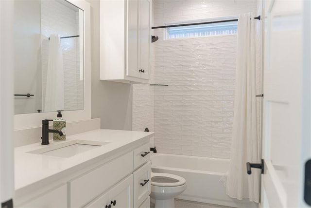 16412 Brookefield Drive, Edmond, OK 73013