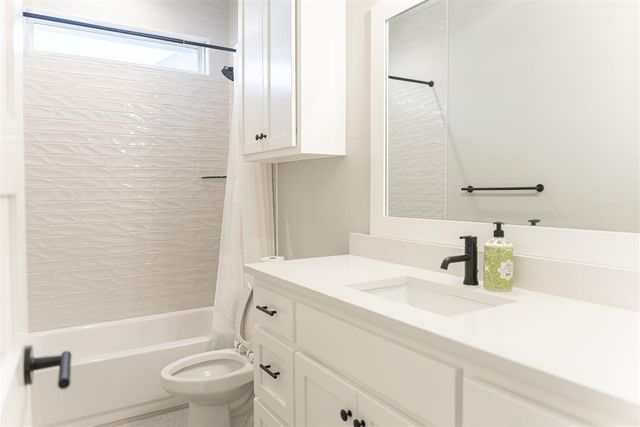 16412 Brookefield Drive, Edmond, OK 73013