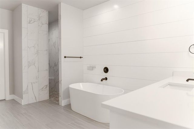 16412 Brookefield Drive, Edmond, OK 73013