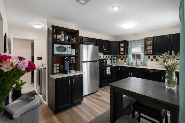 2019 Casa De Oro Street, Navarre, FL 32566