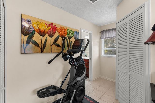 2019 Casa De Oro Street, Navarre, FL 32566