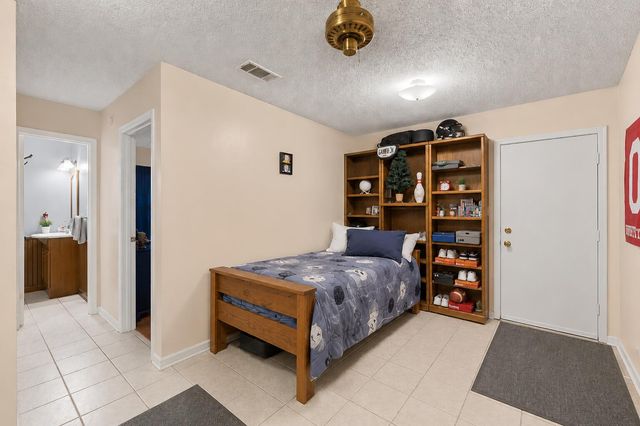 2019 Casa De Oro Street, Navarre, FL 32566