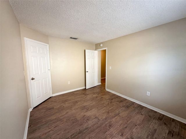 2715 LORRAINE DRIVE, Leesburg, FL 34748