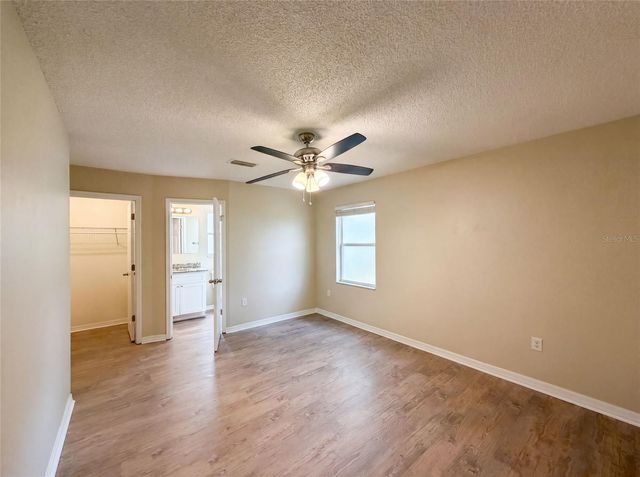 2715 LORRAINE DRIVE, Leesburg, FL 34748