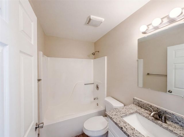 2715 LORRAINE DRIVE, Leesburg, FL 34748