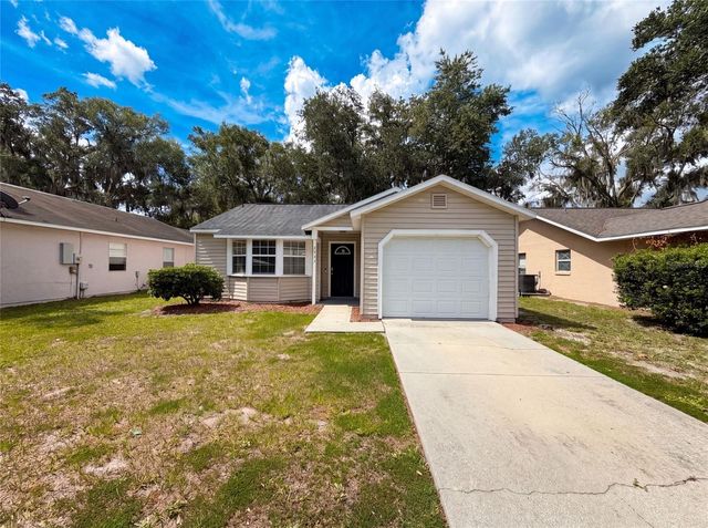 2715 LORRAINE DRIVE, Leesburg, FL 34748