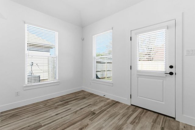 5227 Sunshine Point, Willis, TX 77318