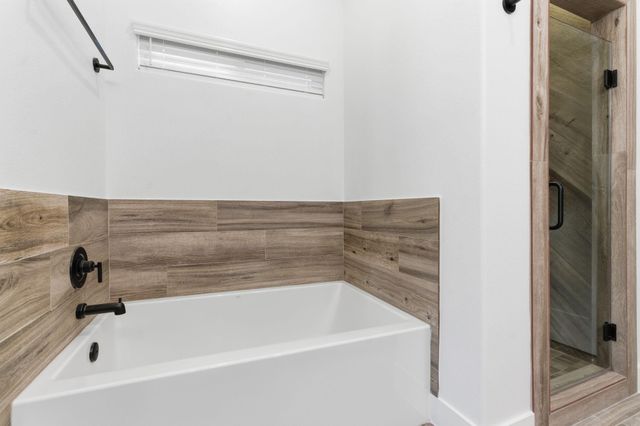 5227 Sunshine Point, Willis, TX 77318