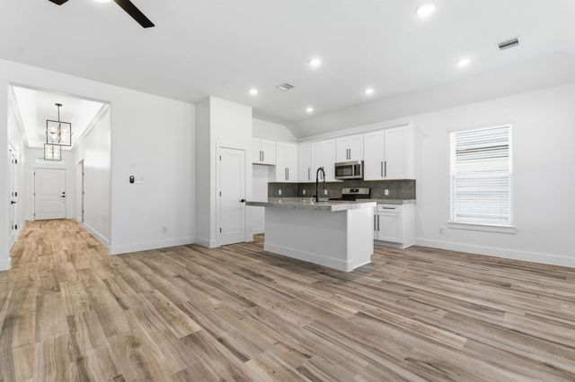 5227 Sunshine Point, Willis, TX 77318