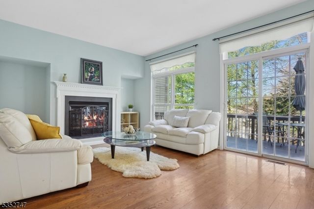 62 Rolling Views Dr, Woodland Park, NJ 07424