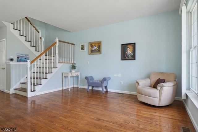62 Rolling Views Dr, Woodland Park, NJ 07424