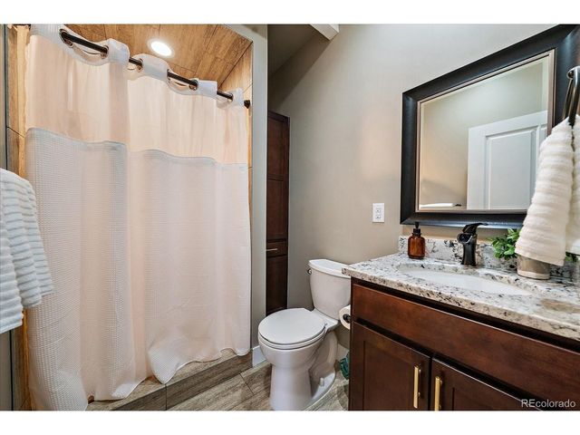 8108 Grandview Ave, Arvada, CO 80002