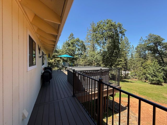 18110 Alexandra Way, Grass Valley, CA 95949