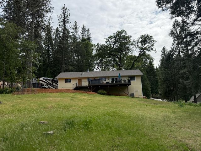 18110 Alexandra Way, Grass Valley, CA 95949