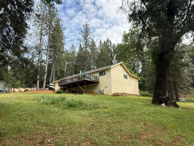 18110 Alexandra Way, Grass Valley, CA 95949