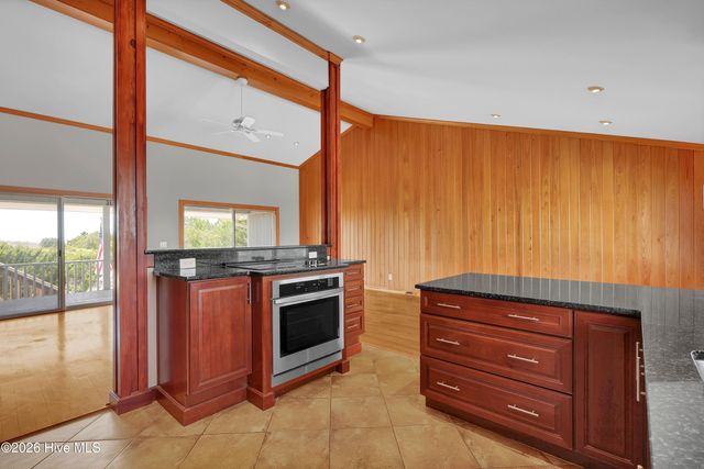 2 Conch Lane, Wrightsville Beach, NC 28480