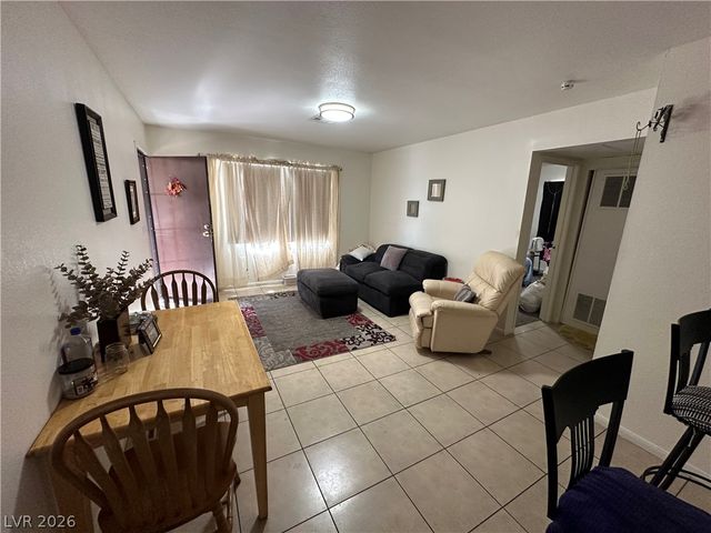 828 Held Road, Las Vegas, NV 89101