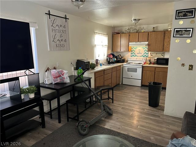 828 Held Road, Las Vegas, NV 89101