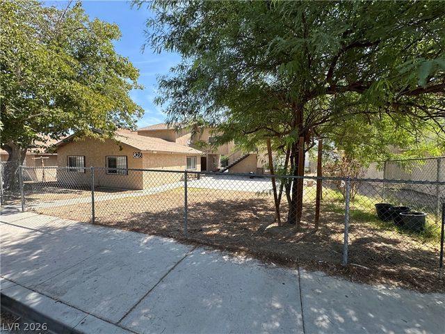 828 Held Road, Las Vegas, NV 89101