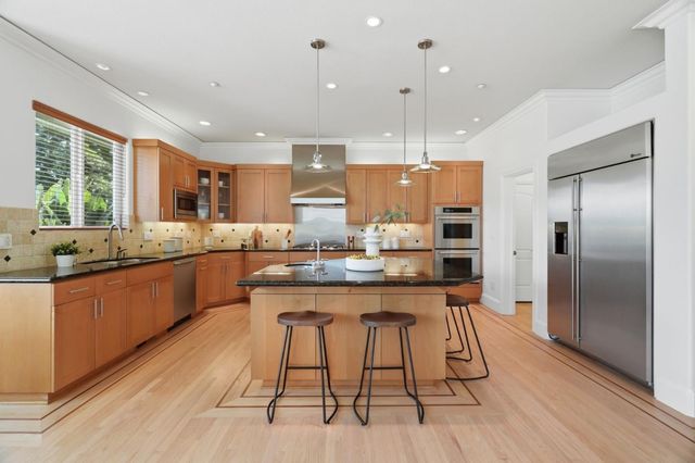 12350 Foothill Avenue, San Martin, CA 95046