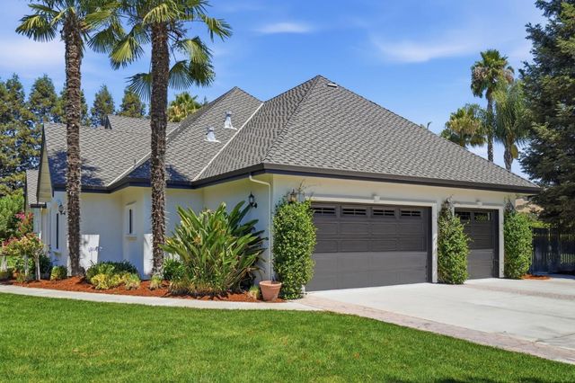 12350 Foothill Avenue, San Martin, CA 95046