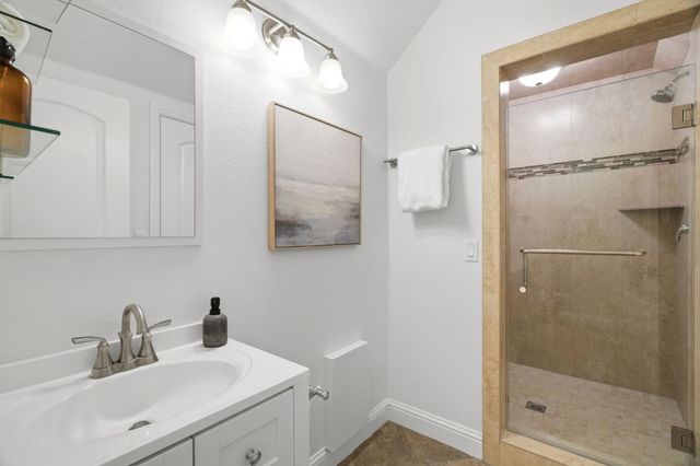 12350 Foothill Avenue, San Martin, CA 95046