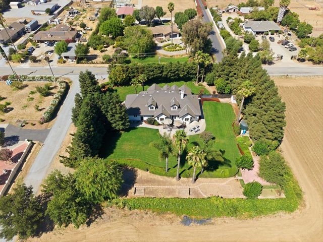 12350 Foothill Avenue, San Martin, CA 95046