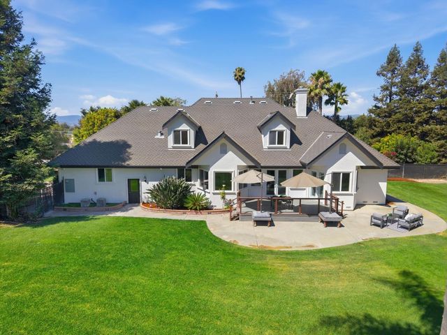 12350 Foothill Avenue, San Martin, CA 95046