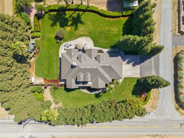 12350 Foothill Avenue, San Martin, CA 95046