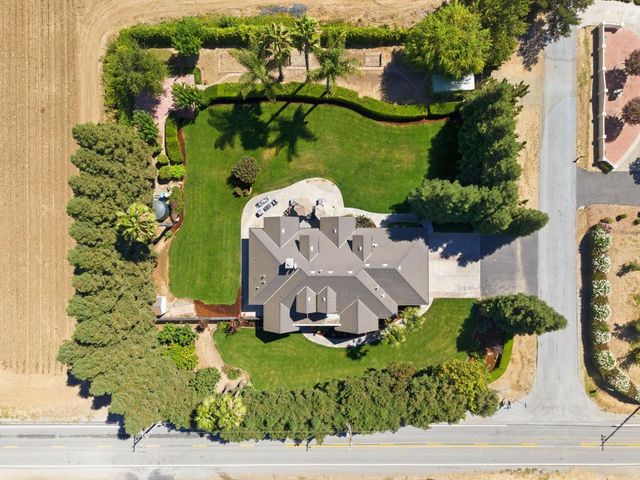 12350 Foothill Avenue, San Martin, CA 95046