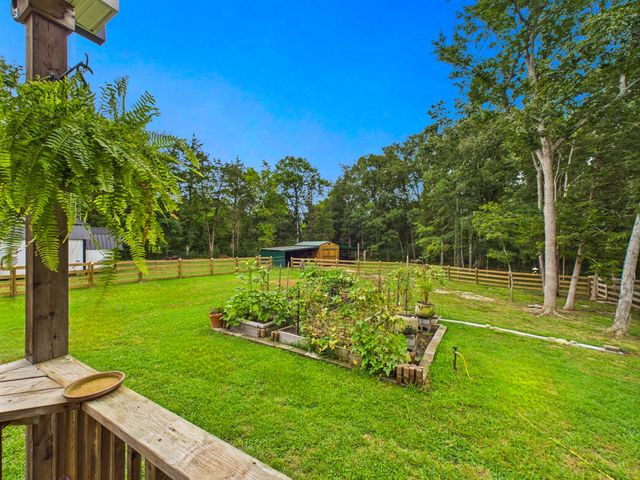 1578 S Berlin Rd, Lewisburg, TN 37091