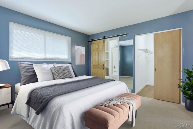 4975 Henry Drive, Saginaw, MI 48638