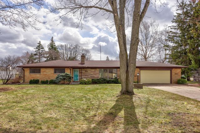 4975 Henry Drive, Saginaw, MI 48638