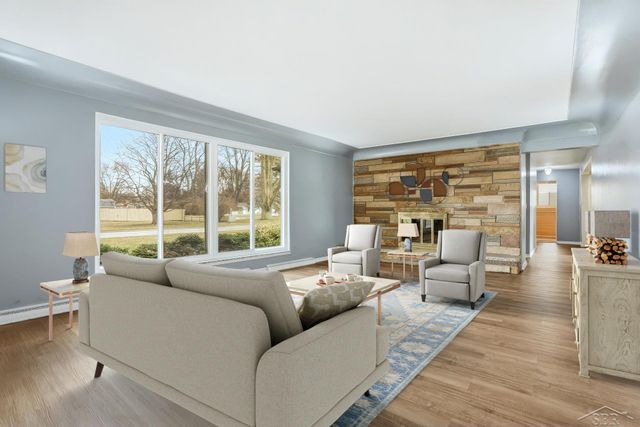 4975 Henry Drive, Saginaw, MI 48638