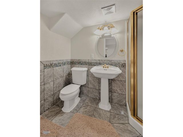 14666 W 68th Pl, Arvada, CO 80004