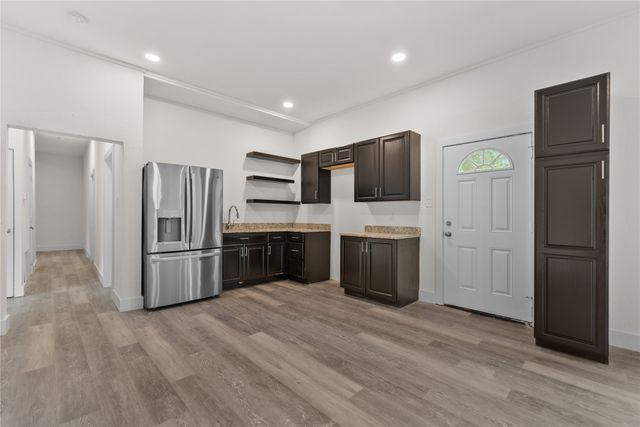 1601 N 11TH Street, Waco, TX 76707