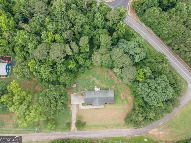 555 White Road, Fayetteville, GA 30214