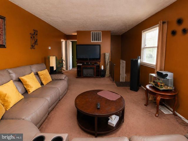3707 HALLOWAY PL, Upper Marlboro, MD 20772