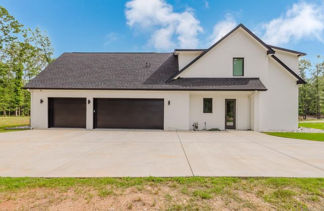 6048 Charley Place, Benton, AR 72019