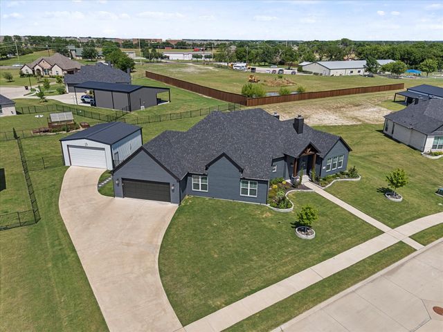 1007 Sinopa Street, Caddo Mills, TX 75135