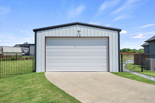 1007 Sinopa Street, Caddo Mills, TX 75135