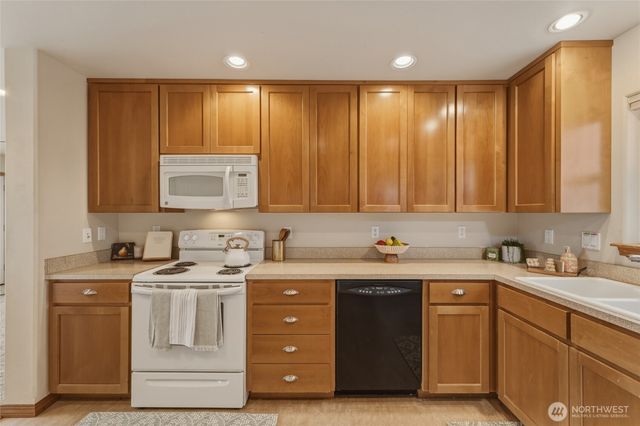 15 SW 13th Street, College Place, WA 99324