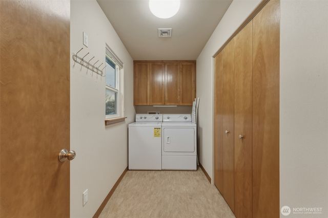 15 SW 13th Street, College Place, WA 99324