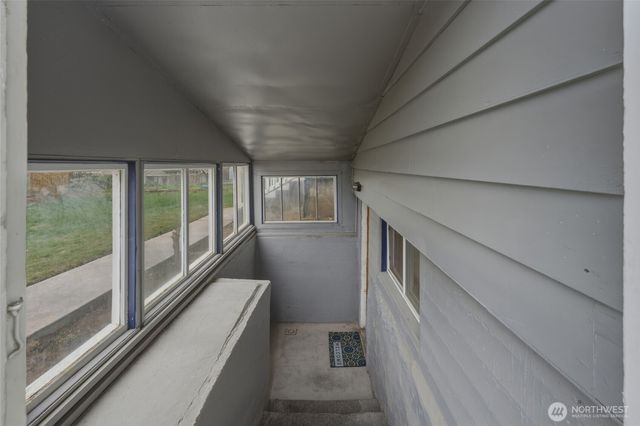 15 SW 13th Street, College Place, WA 99324